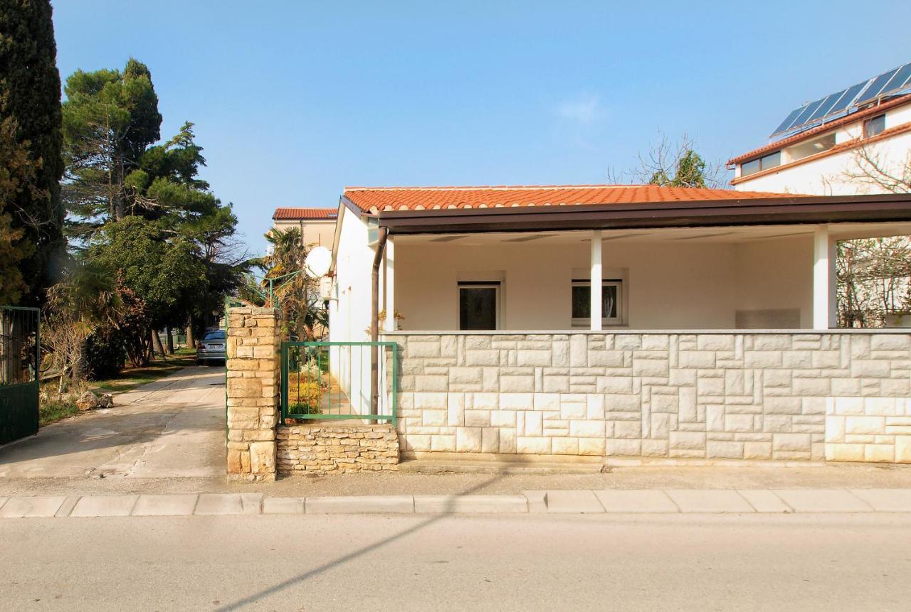 Apartments Mira 1804 梅杜林 外观 照片